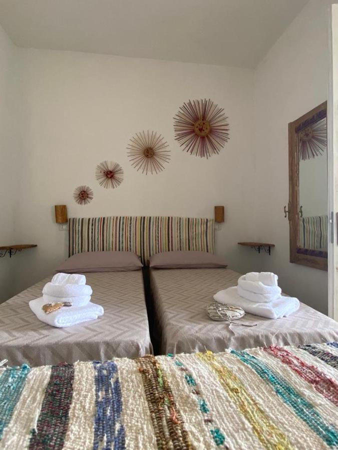 Steddueoro Bed and Breakfast Baunei Exteriör bild
